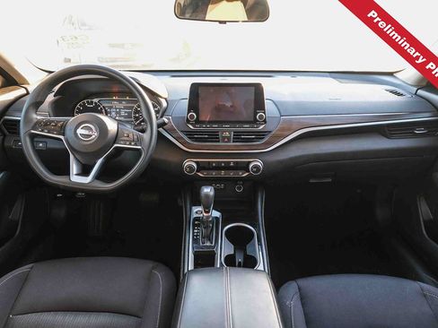 Used 2023 Nissan Altima 2.5 SV FWD image 13