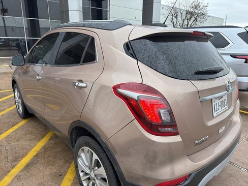 Used 2018 Buick Encore Preferred image 8