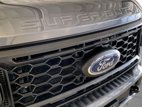 Used 2024 Ford F250 Lariat w/ Lariat Ultimate Package AWD/4WD image 30