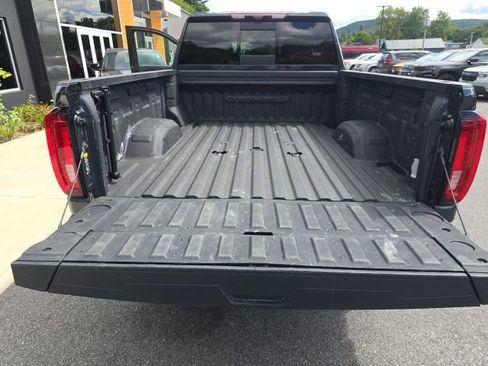 Used 2022 GMC Sierra 2500 Denali w/ Denali Ultimate Package image 26