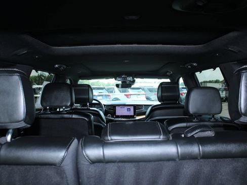 Used 2024 Jeep Grand Wagoneer L 4WD image 16