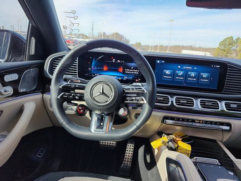 Used 2024 Mercedes-Benz GLE 53 AMG 4MATIC Coupe image 11