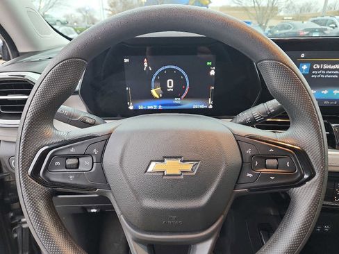 Used 2025 Chevrolet TrailBlazer LT image 18