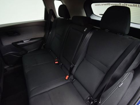 Used 2023 Nissan Rogue S image 21