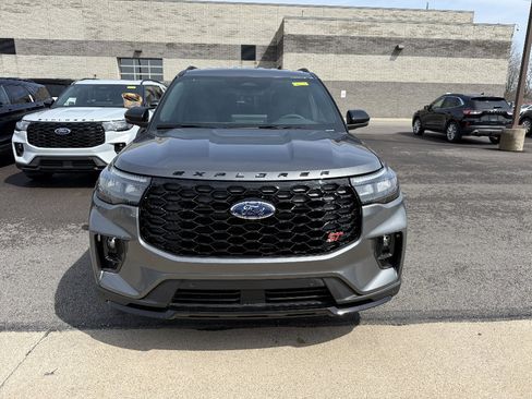 New 2026 Ford Explorer ST AWD/4WD image 2
