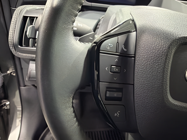 Certified 2023 Subaru Solterra AWD image 17