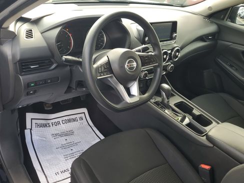 Certified 2022 Nissan Sentra S image 19