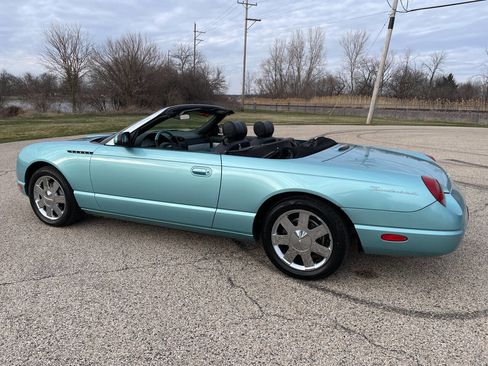 Used 2002 Ford Thunderbird Deluxe image 37