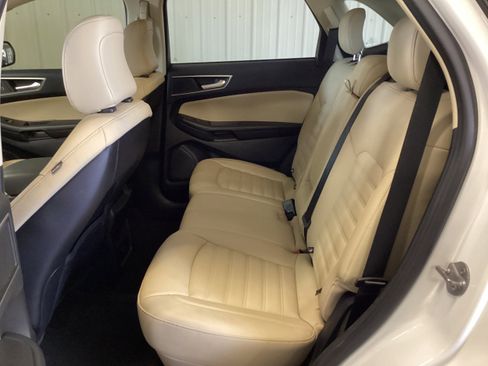 Used 2022 Ford Edge SEL image 29