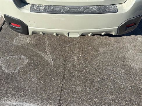 Used 2016 Subaru Crosstrek 2.0i Premium image 13