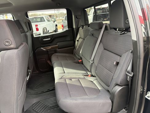 Used 2021 Chevrolet Silverado 1500 LT Trail Boss w/ Convenience Package II image 23