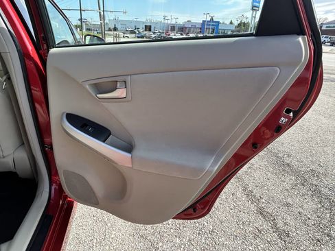Used 2012 Toyota Prius Two FWD image 19