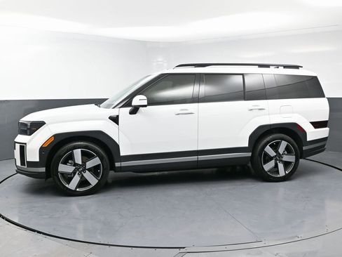 Used 2024 Hyundai Santa Fe Limited image 6