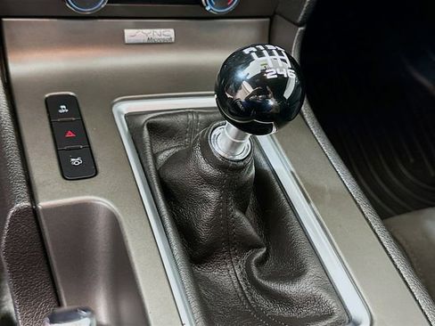 Used 2013 Ford Mustang Boss 302 w/ Boss 302 Accessory Pkg RWD image 19