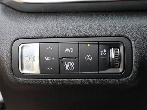 Certified 2025 GMC Terrain Elevation AWD/4WD image 35