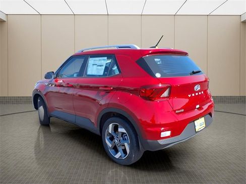 New 2025 Hyundai Venue Limited image 5