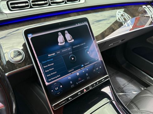 Used 2021 Mercedes-Benz Maybach S 580 4MATIC image 41