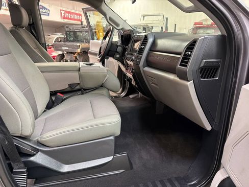 Used 2021 Ford F350 XL w/ STX Appearance Package RWD image 33