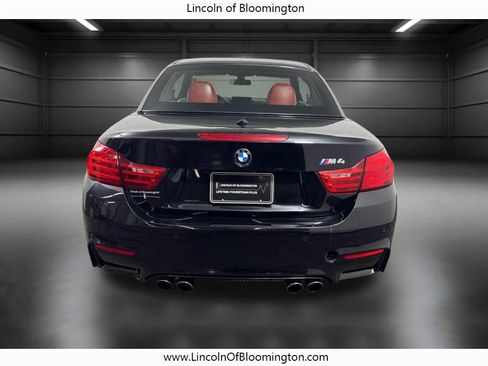 Used 2015 BMW M4 Convertible image 7