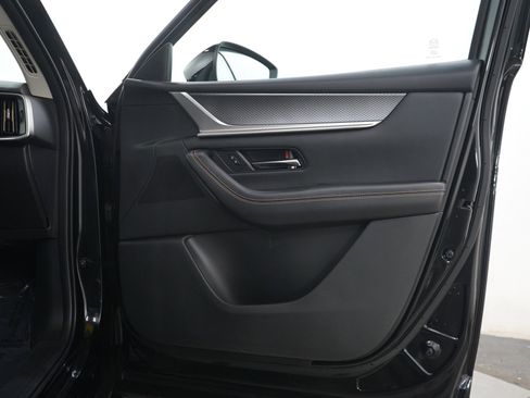 Certified 2024 MAZDA CX-90 Plug-In Hybrid w/ Preferred AWD/4WD image 9