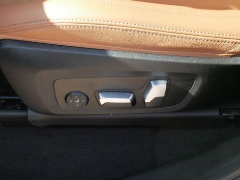 Used 2023 BMW X3 xDrive30i w/ Premium Package image 19