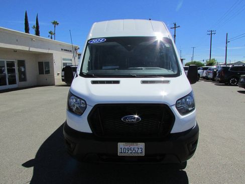 Used 2024 Ford Transit 250 148 High Roof Extended AWD w/ Load Area Protection Package image 3