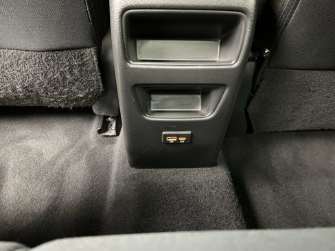 Used 2019 Nissan Sentra SV image 10