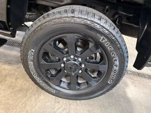 Used 2025 RAM 2500 Big Horn AWD/4WD image 29