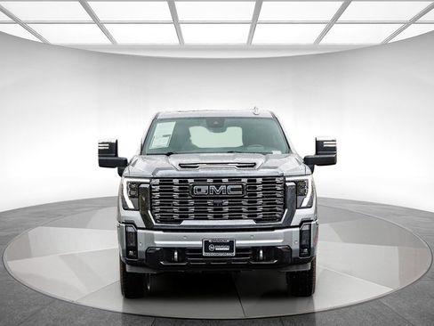 Used 2024 GMC Sierra 2500 Denali Ultimate w/ Max Trailering Package image 6