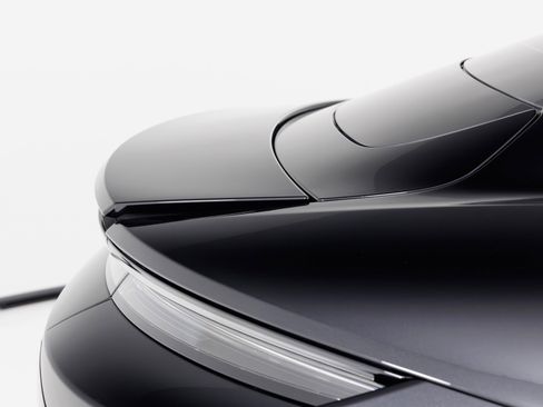 Used 2024 Porsche Taycan image 68