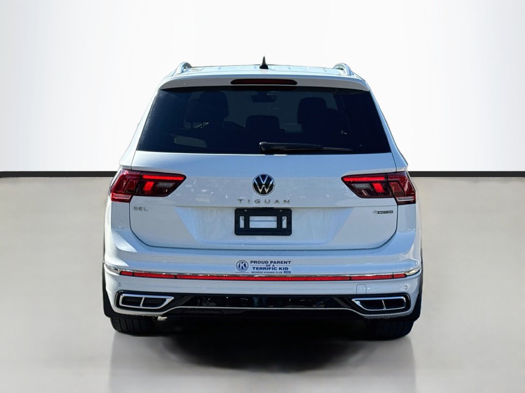 Used 2024 Volkswagen Tiguan SEL R-Line AWD/4WD image 6