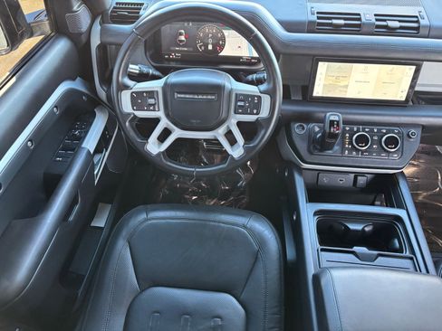 Used 2022 Land Rover Defender 110 XS Edition image 15