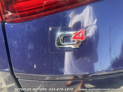 Used 2018 Alfa Romeo Stelvio Sport w/ Quick Order Package 22J Sport AWD/4WD image 10