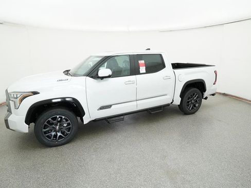 New 2025 Toyota Tundra Platinum AWD/4WD image 5