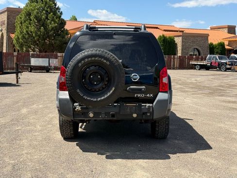 Used 2011 Nissan Xterra PRO-4X AWD/4WD image 4