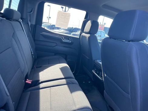 Used 2025 Chevrolet Silverado 1500 LT image 25