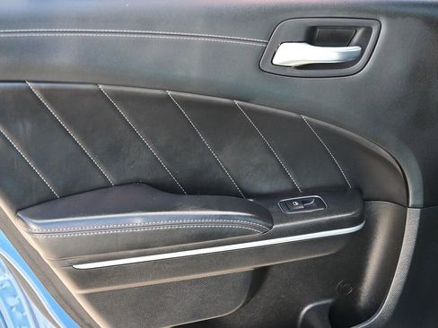 Used 2022 Dodge Charger SXT w/ Plus Group image 11