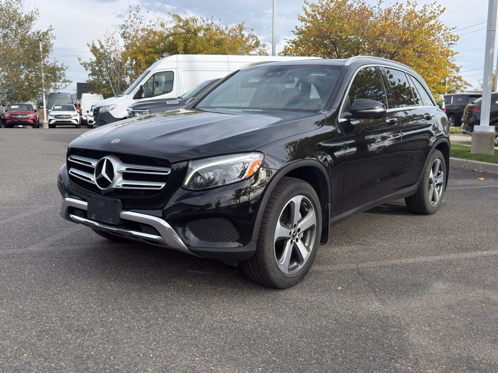 Used 2019 Mercedes-Benz GLC 300 4MATIC image 3