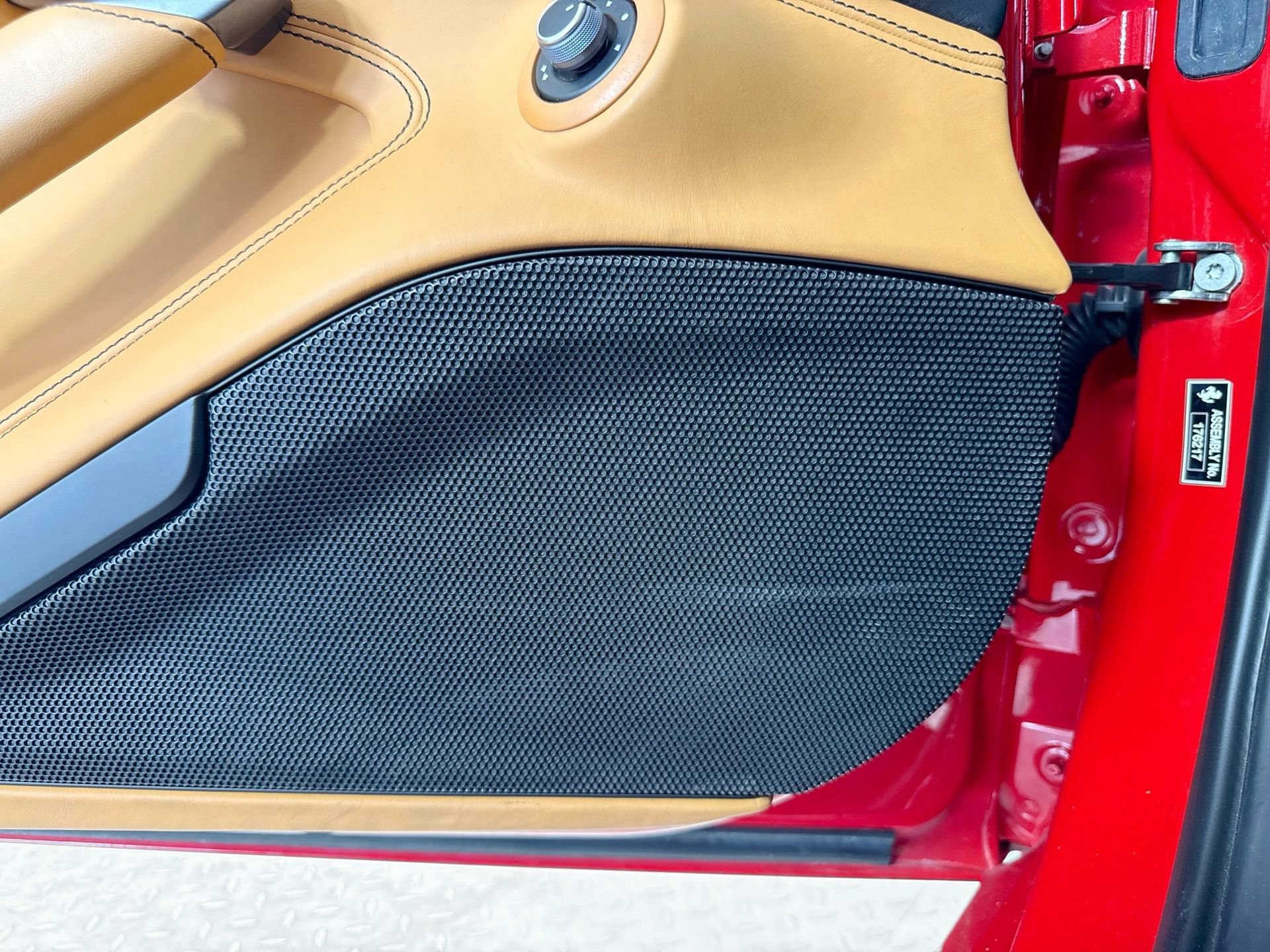 Certified 2020 Ferrari F8 Tributo RWD image 17