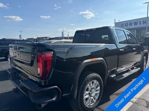 Used 2022 GMC Sierra 2500 Denali w/ Denali Ultimate Package AWD/4WD image 8
