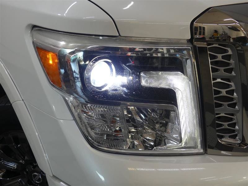 Used 2017 Nissan Titan Platinum Reserve AWD/4WD image 14