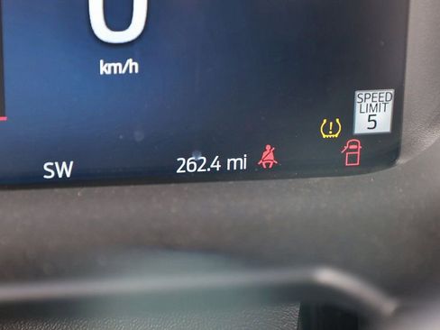 Used 2025 Ford F350 Platinum AWD/4WD image 14