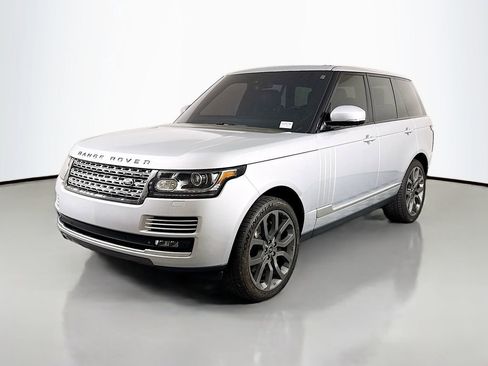 Used 2014 Land Rover Range Rover Supercharged image 4