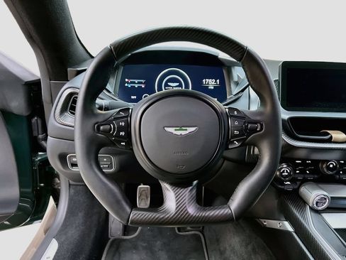 Used 2024 Aston Martin Valour RWD image 12