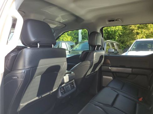 Used 2024 Ford F450 Lariat w/ Lariat Ultimate Package AWD/4WD image 10