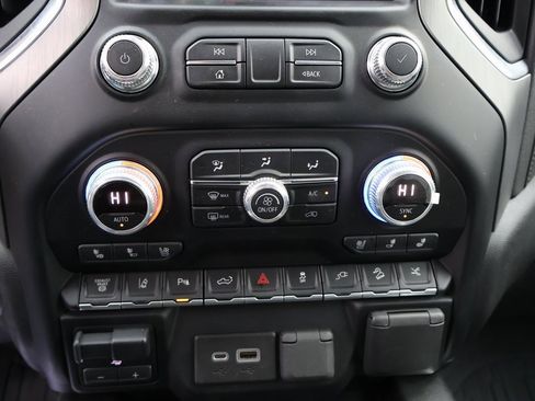 Used 2022 GMC Sierra 2500 Denali image 36