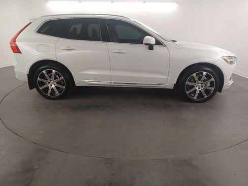 Used 2018 Volvo XC60 T6 Inscription w/ Luxury Seat Package AWD/4WD image 9