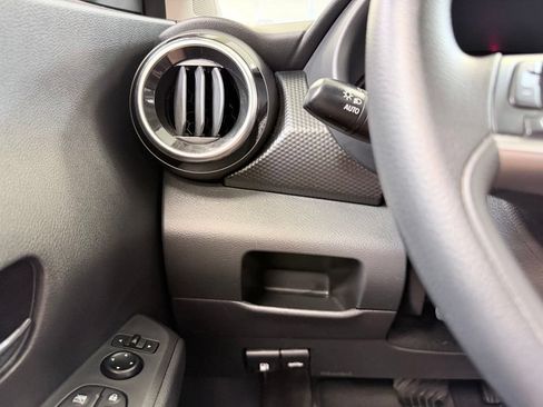 Used 2023 Nissan Kicks SV FWD image 35