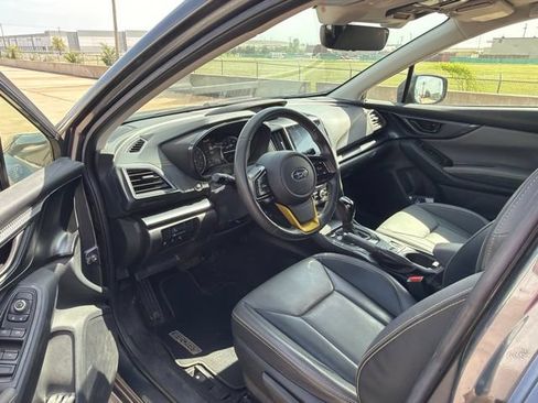 Used 2021 Subaru Crosstrek 2.5i Sport w/ Moonroof Package AWD/4WD image 3