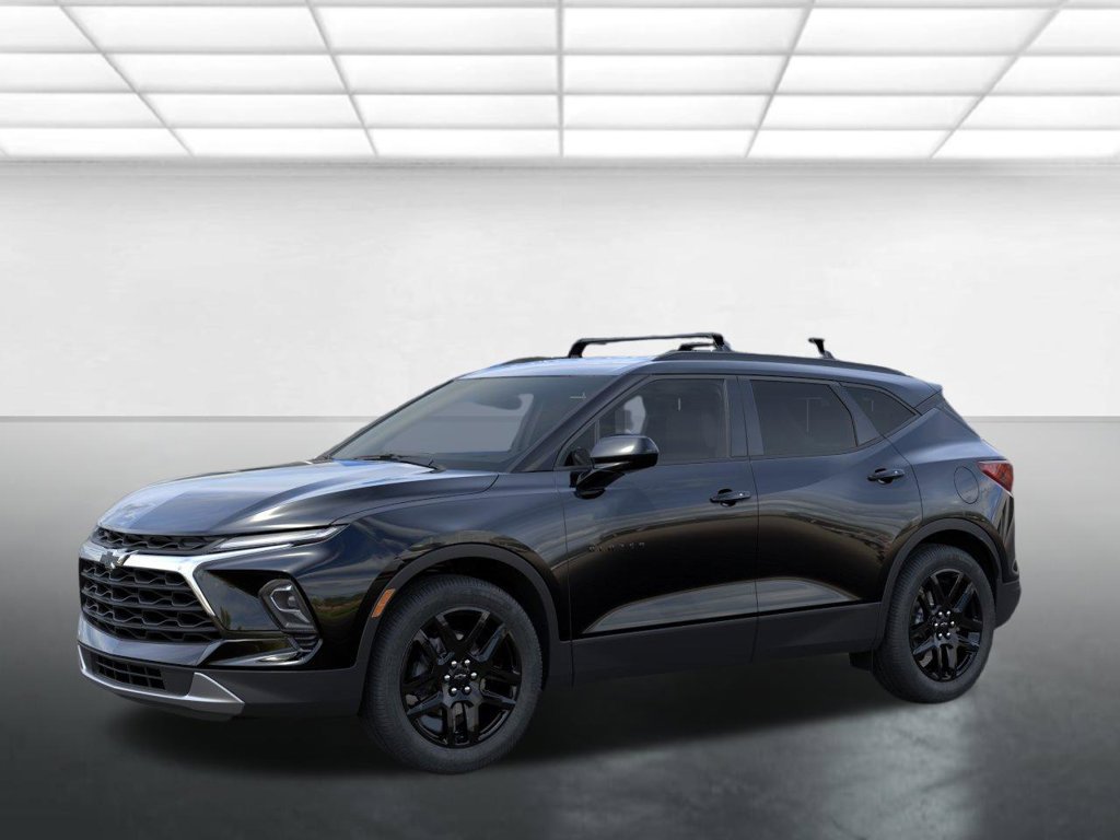 New 2026 Chevrolet Blazer LT w/ Convenience Package FWD image 2